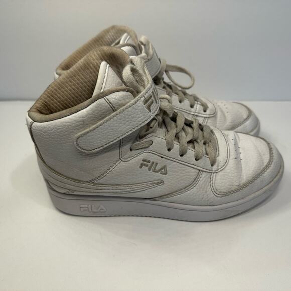 FILA Hightop White Sneaker Women’s Size 6 - Picture 2 of 7